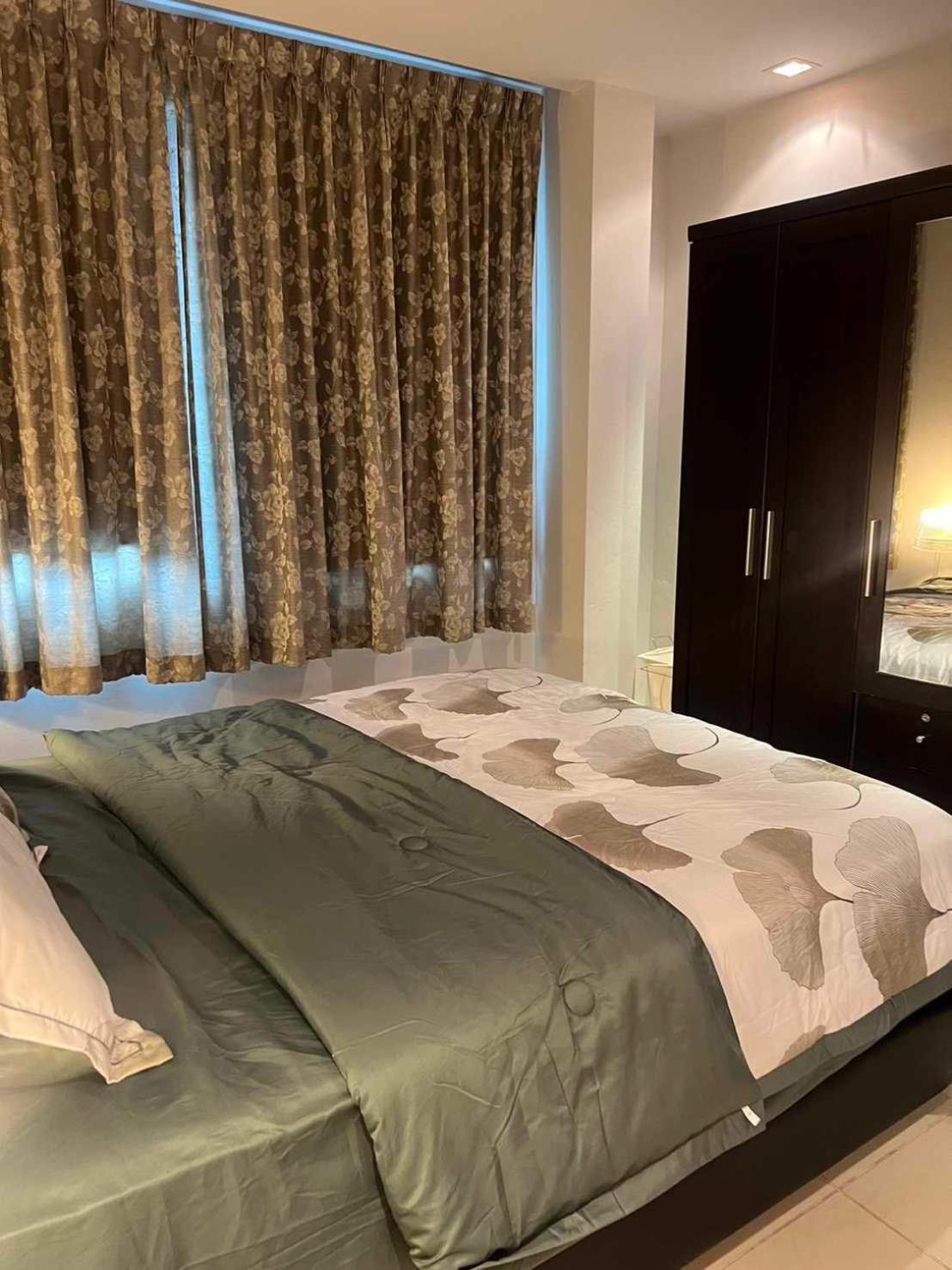 Seaview Condominium B15 Rayong Eksteriør billede
