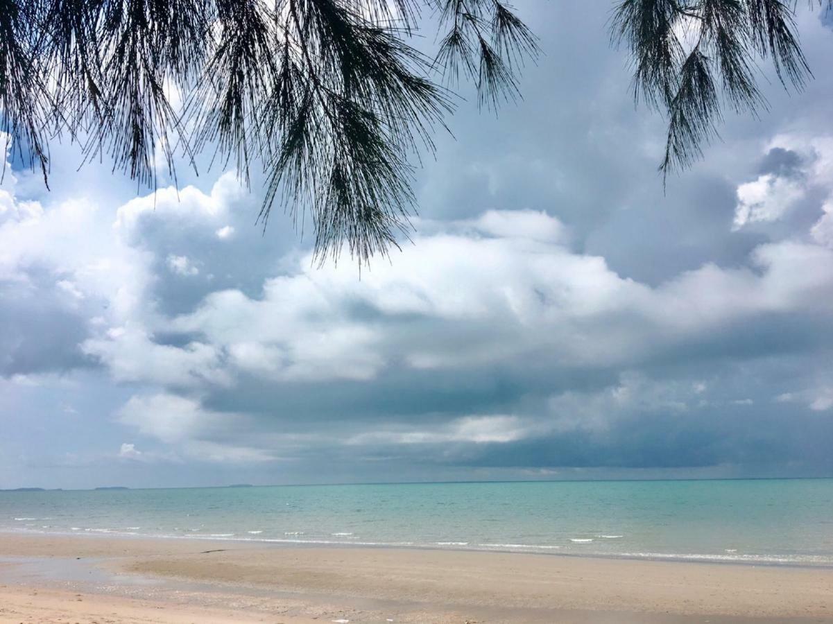 Seaview Condominium B15 Rayong Eksteriør billede