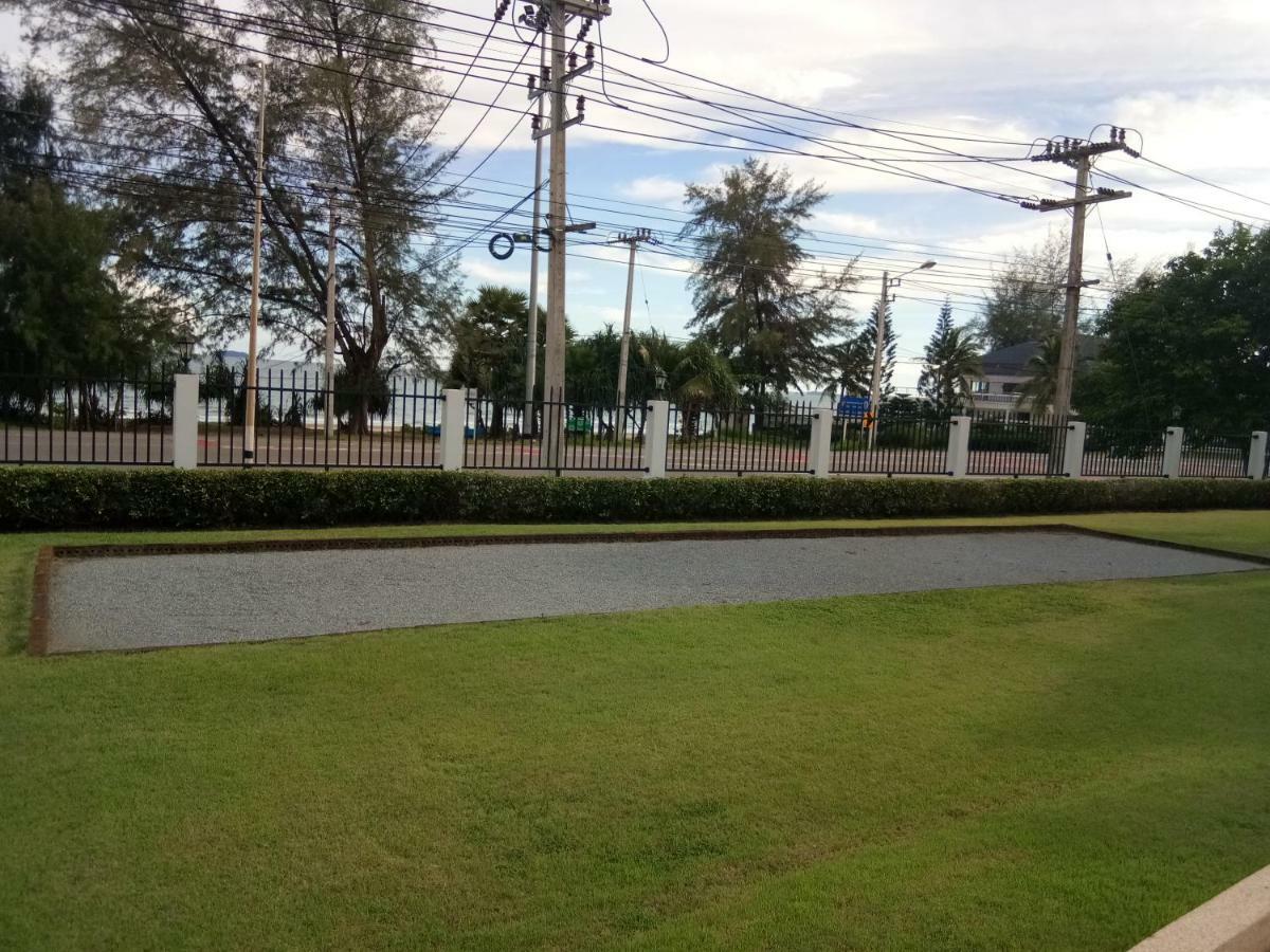Seaview Condominium B15 Rayong Eksteriør billede