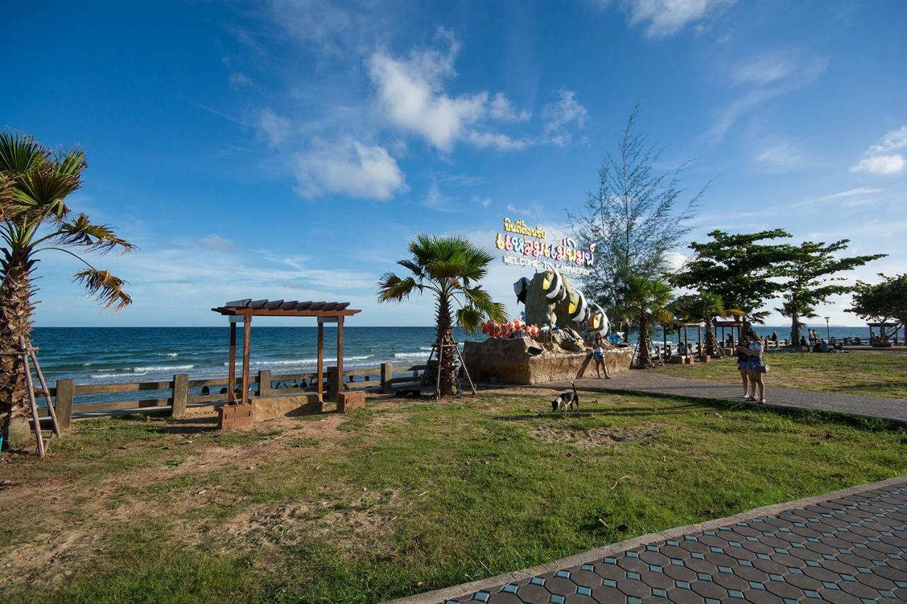 Seaview Condominium B15 Rayong Eksteriør billede