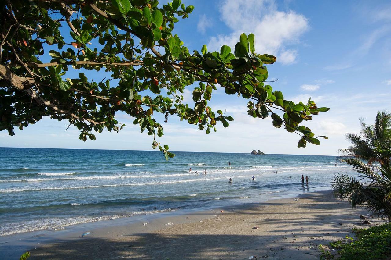 Seaview Condominium B15 Rayong Eksteriør billede